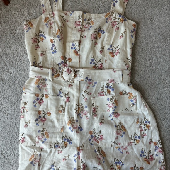 House of Harlow 1960 linen floral romper with pearl belt detail buckle sz 12 - Picture 4 of 13